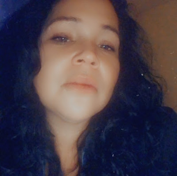 Meet your Posher, Brittany - Picture 1 of 1